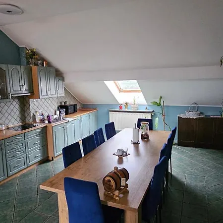 W Komornikach Rum i privatbostad