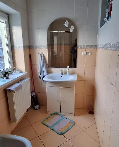 W Komornikach Privatunterkunft